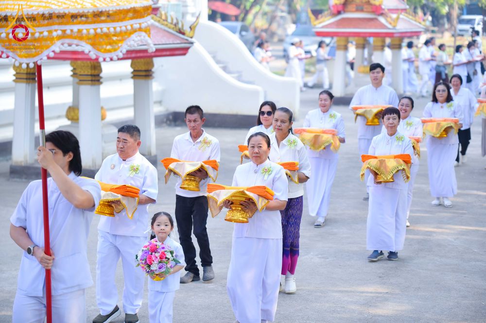 ภาพ No.296373:วันที่ 16 มกราคม พ.ศ. 2569 พิธีทอดผ้าป่าทำนุบำรุงศาสนสถาน ณ วัดโพธิ์เอน ต.บางขุนกอง อ.บางกรวย จ.นนทบุรี อนุสรณ์สถานลำดับที่ 4 สถานที่เกิดด้วยกายธรรม ในโครงการธรรมยาตรา กตัญญูบูชา มหาปูชนียาจารย์ พระมงคลเทพมุนี(สด จนฺทสโร) พระผู้ปราบมาร อนุสรณ์สถาน 7 แห่ง