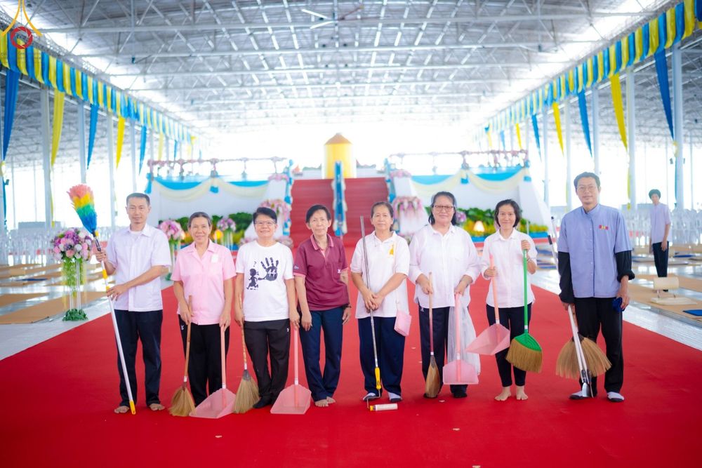 ภาพ No.158482:V.46 อาสาสมัครและเจ้าหน้าที่ทุกสถานะ ร่วมแรงร่วมใจรับบุญเตรียมงาน เก็บงาน งานบุญในเดือนกันยายน พ.ศ. 2567 ณ วัดพระธรรมกาย