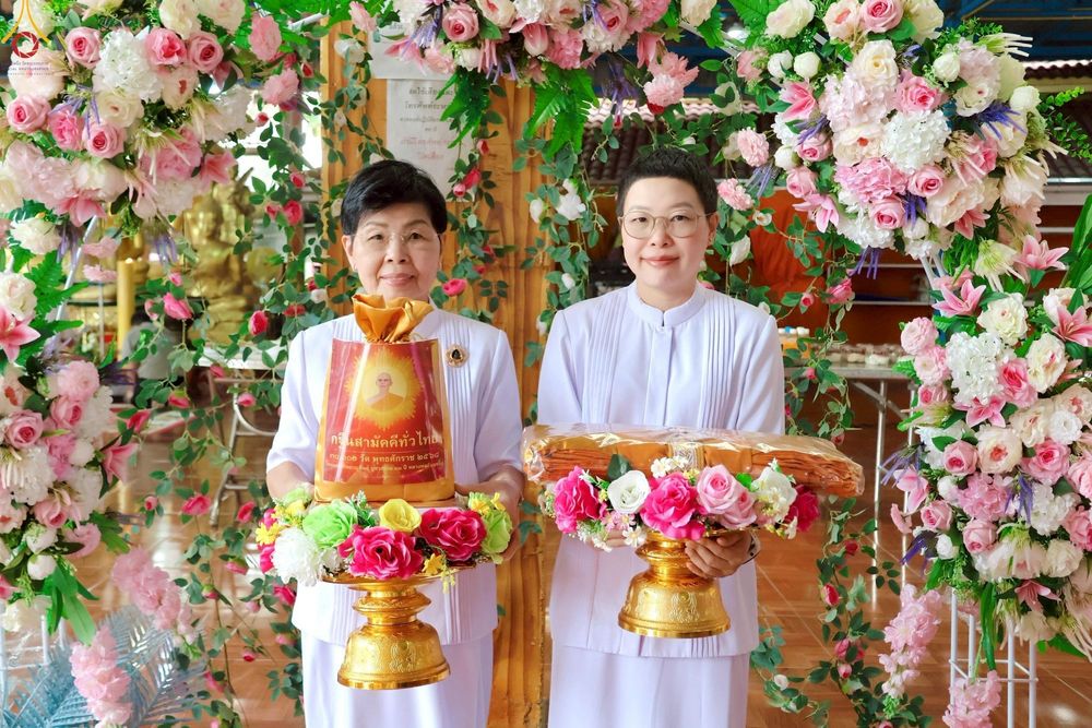ภาพ No.265548:วันที่ 25 ตุลาคม พ.ศ. 2568 พิธีทอดกฐินสามัคคีทั่วไทย ณ วัดบางพึ่ง อ.พระประแดง จ.สมุทรปราการ โดยคณะศิษยานุศิษย์ บูชาธรรม 81 ปี หลวงพ่อธัมมชโย