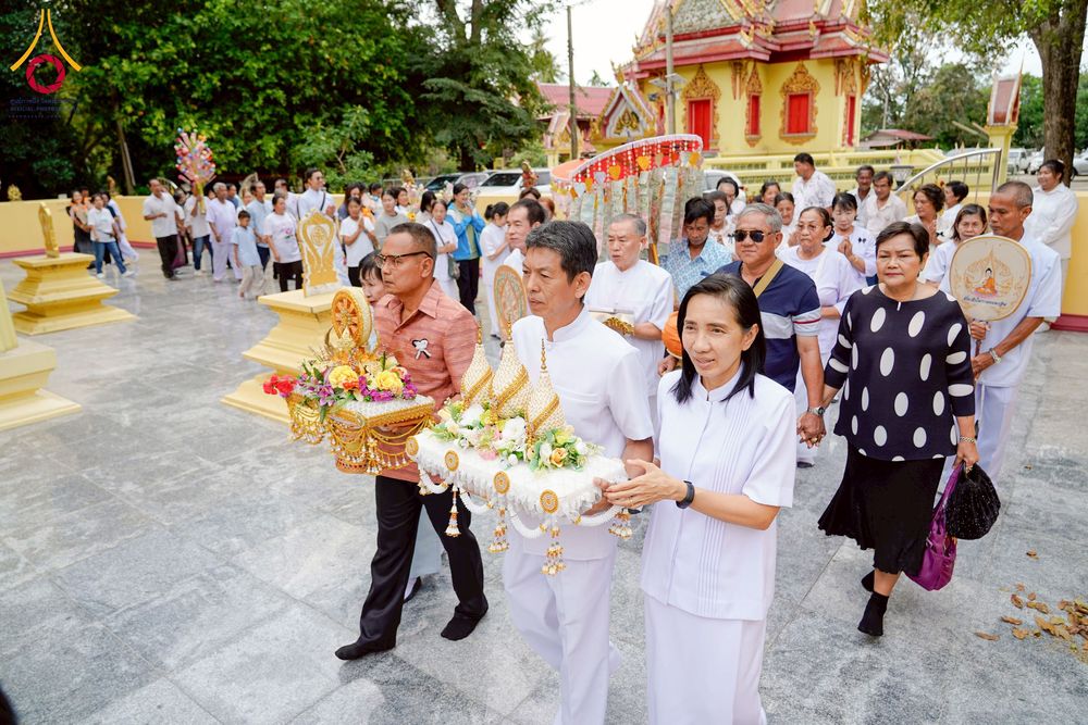 ภาพ No.275652:วันที่ 5 พฤศจิกายน พ.ศ. 2568 พิธีทอดกฐินสามัคคีทั่วไทย ณ วัดโพธิ์ศรี ต.ท่าข้าม อ.ค่ายบางระจัน จ.สิงห์บุรี โดยคณะศิษยานุศิษย์ บูชาธรรม 81 ปี หลวงพ่อธัมมชโย