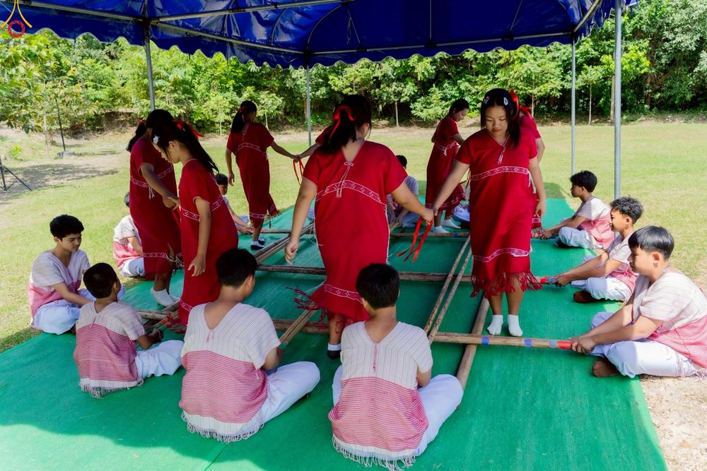 ภาพ No.258507:วันเสาร์ที่ 18 ตุลาคม พ.ศ. 2568 พิธีทอดกฐินสามัคคีเพื่อสร้างทุกสิ่ง ณ สำนักสงฆ์พุทธอุทยานพรรัตนะ อ.วังชิ้น จ.แพร่