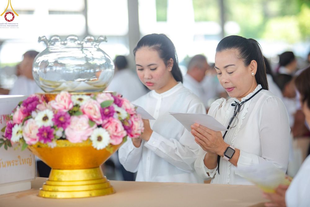 ภาพ No.167369:พิธีบุพเปตพลี ครั้งที่ 157 ร่วมอุทิศบุญกุศลแด่หมู่ญาติที่ล่วงลับไปแล้ว และสืบทอดอายุพระพุทธศาสนา วันพฤหัสที่ 31 ตุลาคม พ.ศ. 2567 (วันพระ แรม 14 ค่ำ เดือน 11) ณ หอฉันคุณยายอาจารย์ฯ วัดพระธรรมกาย