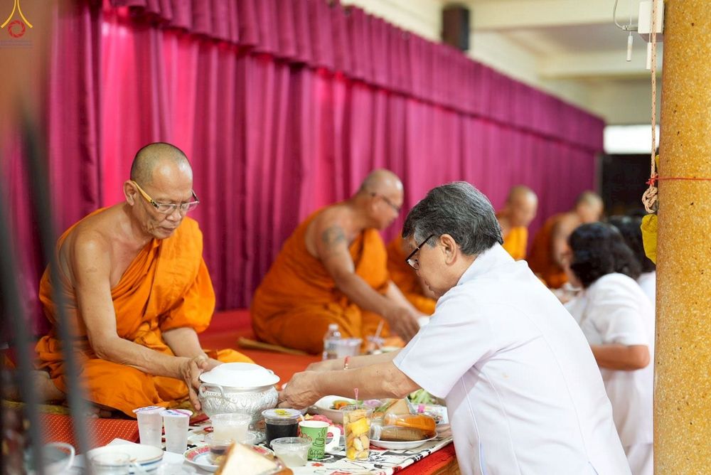 ภาพ No.254933:วันที่ 13 ตุลาคม พ.ศ. 2568 พิธีทอดกฐินสามัคคีทั่วไทย 30,000 วัด โดยคณะศิษยานุศิษย์ บูชาธรรม 81 ปี หลวงพ่อธัมมชโย ณ วัดบูรณราษฎร์ศรัทธาทำ อ.นาดี จ.ปราจีนบุรี