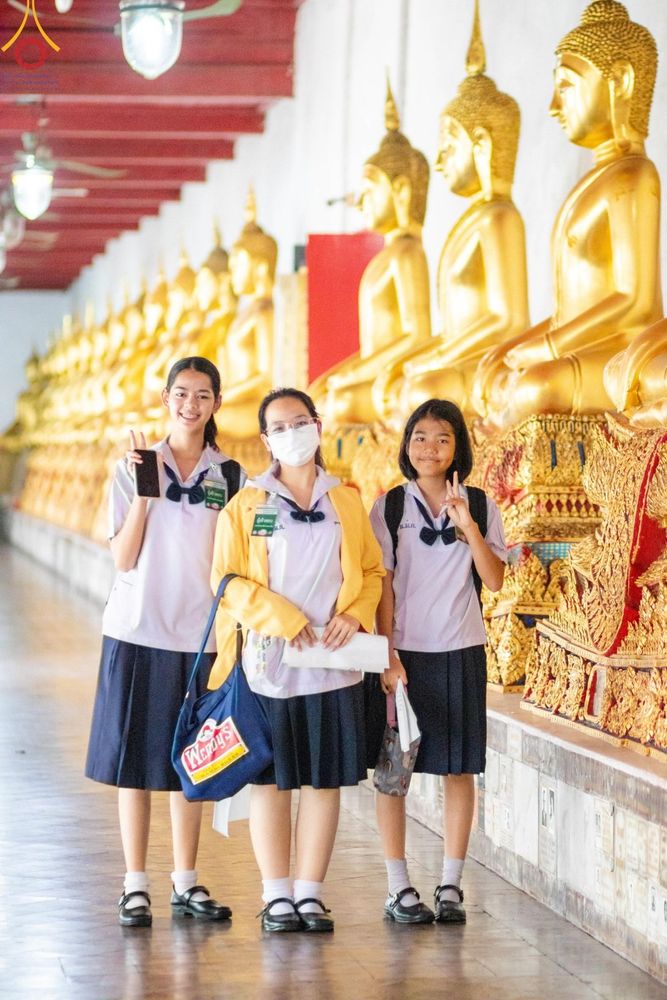 ภาพ No.184856:กิจกรรมวันรวมพลังเด็กดี V-Star ผู้นำฟื้นฟูศีลธรรมโลก กรุงเทพมหานคร ณ วัดมหาธาตุยุวราชรังสฤษฎิ์ราชวรมหาวิหาร กรุงเทพมหานคร ในวันที่ 13 ธันวาคม พ.ศ. 2567