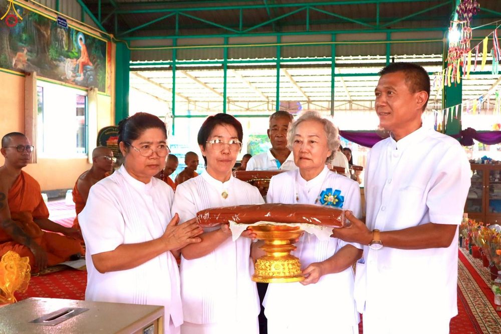 ภาพ No.276791:วันที่ 13 ตุลาคม พ.ศ. 2568 พิธีทอดกฐินสามัคคีทั่วไทย ณ วัดนาแค อ.แก้งสนามนาง จ.นครราชสีมา โดยคณะศิษยานุศิษย์ บูชาธรรม 81 ปี หลวงพ่อธัมมชโย