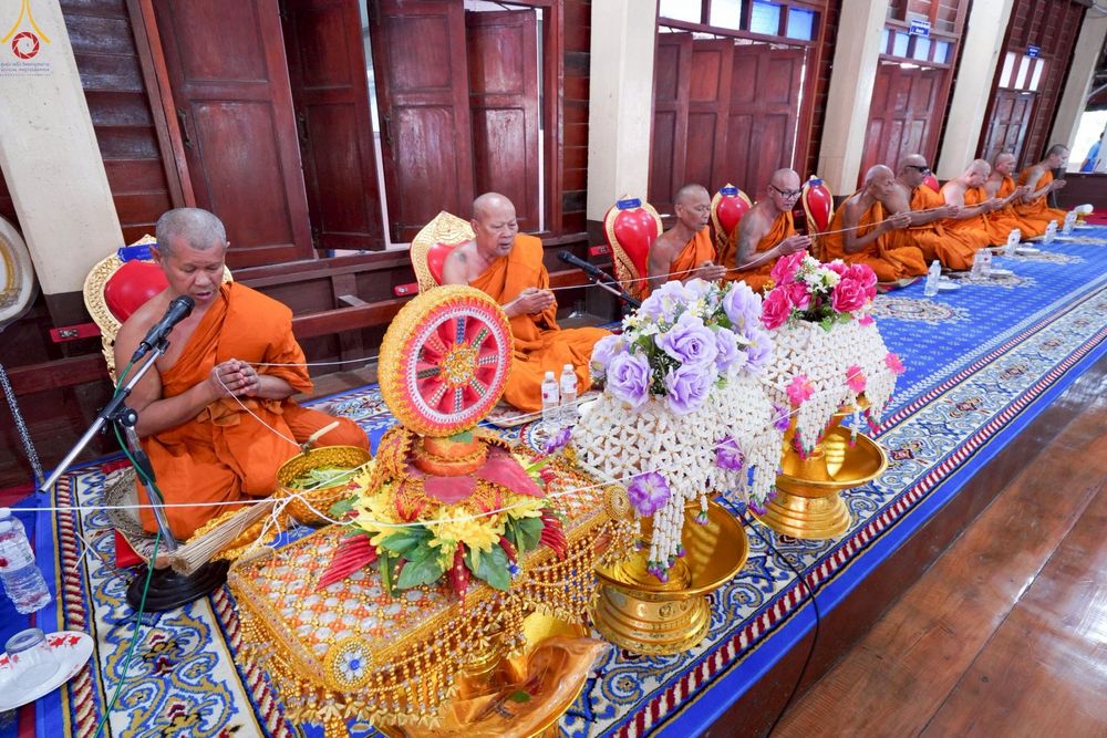 ภาพ No.253147:วันที่ 12 ตุลาคม พ.ศ. 2568 พิธีทอดกฐินสามัคคีทั่วไทย 30,000 วัด โดยคณะศิษยานุศิษย์ บูชาธรรม 81 ปี หลวงพ่อธัมมชโย ณ วัดโพธิ์  ต.โรงช้าง อ.มหาราช  จ.พระนครศรีอยุธยา