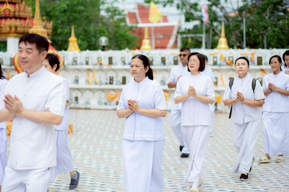 ภาพ No.272338:วันที่ 1 พฤศจิกายน พ.ศ. 2568 พิธีทอดกฐินสามัคคีทั่วไทย ณ วัดเกาะวังไทร ต.ถนนขาด อ.เมือง จ.นครปฐม โดยคณะศิษยานุศิษย์ บูชาธรรม 81 ปี หลวงพ่อธัมมชโย