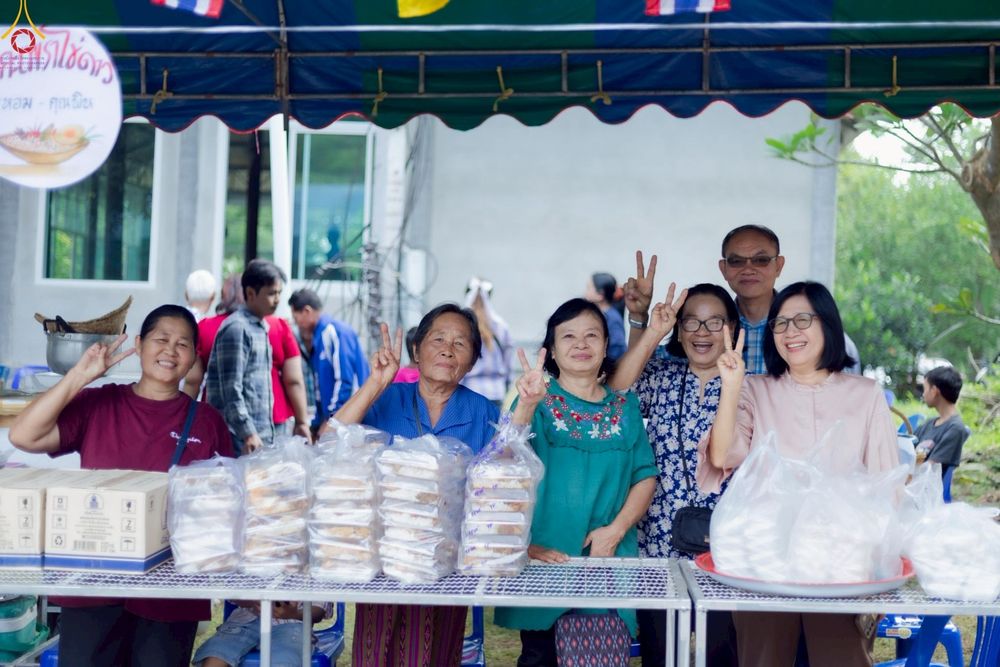 ภาพ No.268848:วันที่ 18 ตุลาคม พ.ศ. 2568 พิธีทอดกฐินสามัคคีทั่วไทย ณ วัดศรีสุดาจันทร์ อ.ปะนาเระ จ.ปัตตานี โดยคณะศิษยานุศิษย์ บูชาธรรม 81 ปี หลวงพ่อธัมมชโย