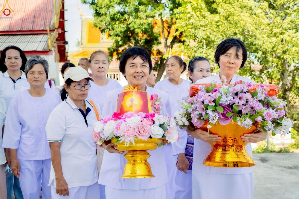 ภาพ No.259518:วันที่ 19 ตุลาคม พ.ศ. 2568 พิธีทอดกฐินสามัคคีทั่วไทย 30,000 วัด โดยคณะศิษยานุศิษย์ บูชาธรรม 81 ปี หลวงพ่อธัมมชโย ณ วัดแก้วฟ้า จ.พระนครศรีอยุธยา