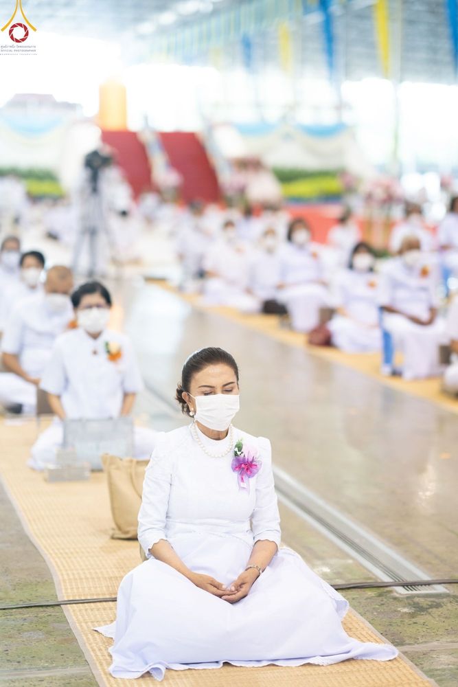 ภาพ No.88093:พิธีมุทิตาสักการะ เปรียญธรรม 9,6,3 และบาลีศึกษา 6,3  พิธีมอบดวงแก้วสามเณรทรงบาลีไวยากรณ์ วันอาทิตย์ 17 กันยายน พ.ศ. 2566 ณ สภาธรรมกายสากล วัดพระธรรมกาย