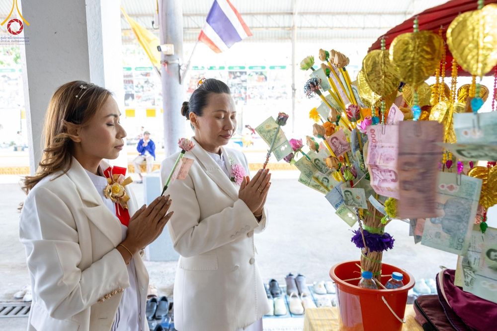 ภาพ No.195010:พิธีทอดผ้าป่าทำนุบำรุงศาสนสถาน ณ วัดไผ่โรงวัว ต.บางตาเถร อ.สองพี่น้อง จ.สุพรรณบุรี ในโครงการธรรมยาตรา กตัญญูบูชา มหาปูชนียาจารย์ พระมงคลเทพมุนี(สด จนฺทสโร) พระผู้ปราบมาร อนุสรณ์สถาน 7 แห่ง ปีที่ 13 วันที่ 13 มกราคม พ.ศ. 2568