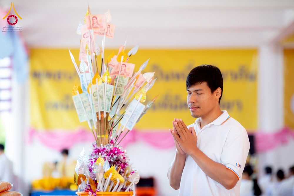 ภาพ No.274587:วันอาทิตย์ที่ 23 พฤศจิกายน พ.ศ. 2568 พิธีทอดผ้าป่าสามัคคี เพื่อระดมทุนสร้างกุฏิที่พักสามเณร ณ ศูนย์ปฏิบัติธรรมสวนผึ้ง จ.ราชบุรี