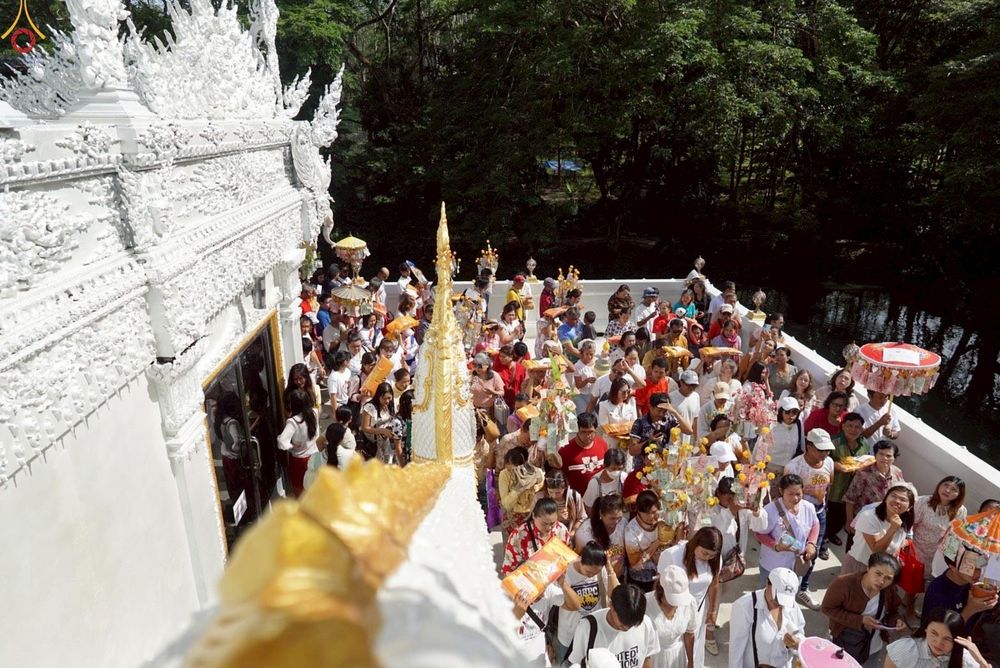 ภาพ No.261670:วันที่ 19 ตุลาคม พ.ศ. 2568 พิธีทอดกฐินสามัคคีทั่วไทย 30,000 วัด โดยคณะศิษยานุศิษย์ บูชาธรรม 81 ปี หลวงพ่อธัมมชโย ณ วัดแขนน จ.ภูเก็ต