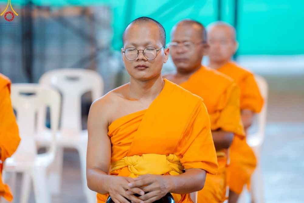 ภาพ No.214546:วันศุกร์ที่ 4 เมษายน พ.ศ.2568 นาคธรรมทายาทตักบาตรพระพี่เลี้ยง ในโครงการบรรพชาสามเณร ฟื้นฟูพระพุทธศาสนาทั่วไทย ณ วิหารคด 22 วัดพระธรรมกาย