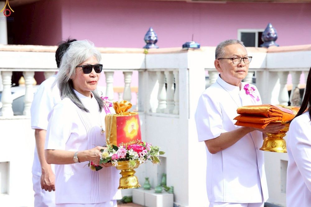 ภาพ No.269465:วันที่ 18 ตุลาคม พ.ศ. 2568 พิธีทอดกฐินสามัคคีทั่วไทย ณ วัดหนองยายบู่ อำเภอศรีราชา จังหวัดชลบุรี โดยคณะศิษยานุศิษย์ บูชาธรรม 81 ปี หลวงพ่อธัมมชโย