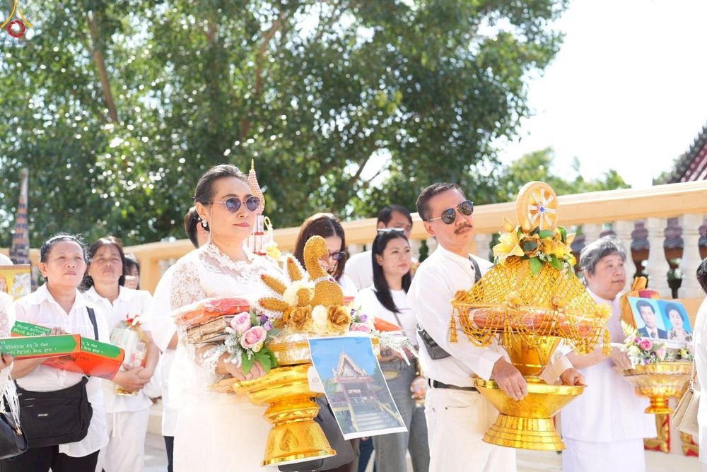ภาพ No.258662:วันที่ 19 ตุลาคม พ.ศ. 2568 พิธีทอดกฐินสามัคคีทั่วไทย 30,000 วัด โดยคณะศิษยานุศิษย์ บูชาธรรม 81 ปี หลวงพ่อธัมมชโย ณ วัดอินทอารี อ.ลาดบัวหลวง จ.พระนครศรีอยุธยา