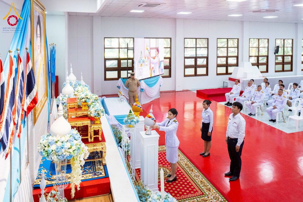 ภาพ No.237684:พิธีถวายเครื่องราชสักการะและวางพานพุ่ม และพิธีจุดเทียนถวายพระพรชัยมงคล เนื่องในโอกาสวันเฉลิมพระชนมพรรษา สมเด็จพระนางเจ้าสิริกิติ์ พระบรมราชินีนาถ พระบรมราชชนนีพันปีหลวง วันอังคารที่ 12 สิงหาคม พ.ศ. 2568  ณ อาคารปลูกศรัทธา 2 วัดพระธรรมกาย