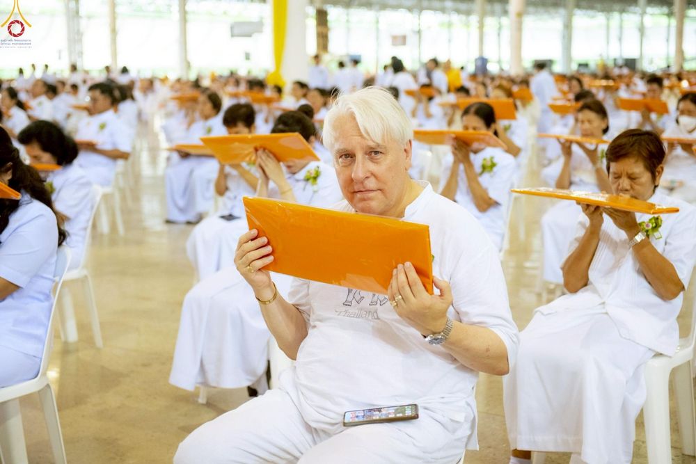 ภาพ No.243881:วันอาทิตย์ที่ 7 กันยายน พ.ศ. 2568 พิธีทอดผ้าป่าสมทบกฐินวัดพระธรรมกาย และสมทบกฐิน 30,000 วัดทั่วไทย ครั้งที่ 2 ณ ห้องแก้วสารพัดนึก 1 วัดพระธรรมกาย