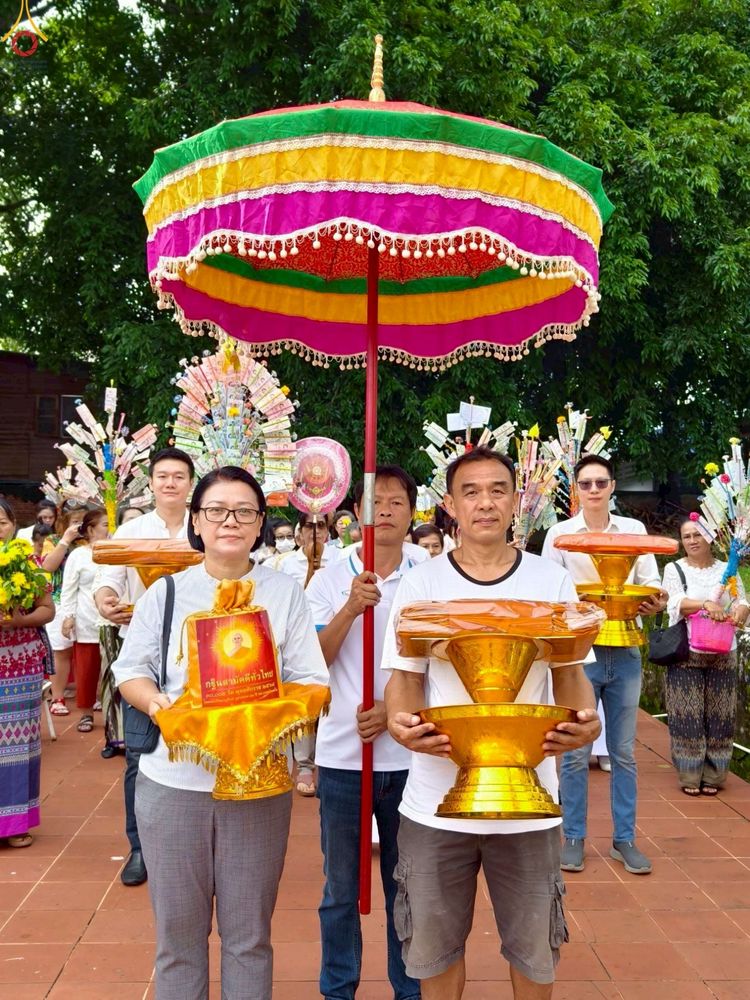 ภาพ No.258492:วันที่ 19 ตุลาคม พ.ศ. 2568 พิธีทอดกฐินสามัคคีทั่วไทย 30,000 วัด โดยคณะศิษยานุศิษย์ บูชาธรรม 81 ปี หลวงพ่อธัมมชโย ณ วัดศรีชุม อ.เมือง จ.ลำปาง