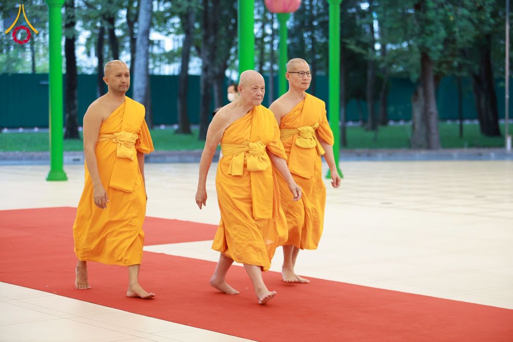 ภาพ No.264724:วันอาทิตย์ที่ 2 พฤศจิกายน พ.ศ. 2568 พิธีกรานกฐิน ณ โบสถ์พระไตรปิฏก วัดพระธรรมกาย จ.ปทุมธานี