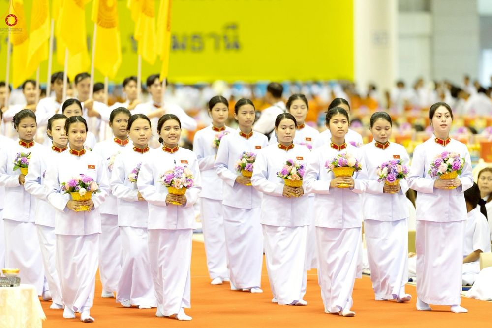 ภาพ No.236169:วันที่ 3 สิงหาคม พ.ศ. 2568 พิธีมุทิตาสักการะพระภิกษุ ผู้สอบได้เปรียญธรรม 9 ประโยค ระดับโลก ปีที่ 37, พิธีมอบโล่และทุนการศึกษา สำนักเรียนบาลีดีเด่นทั่วประเทศ ณ ห้องแก้วสารพัดนึก 1 วัดพระธรรมกาย