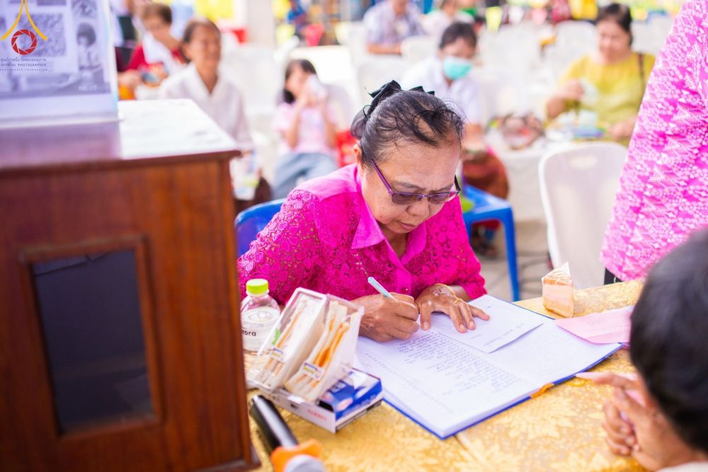 ภาพ No.172701:พิธีทอดกฐิน ณ วัดบ้านขาม อ.หนองแซง จ.สระบุรี ในโครงการกฐินสามัคคีทั่วไทย 30,000 วัด บูชาธรรม 80 ปี หลวงพ่อธัมมชโย โดยคณะศิษยานุศิษย์วัดพระธรรมกาย วันที่ 27 ตุลาคม พ.ศ. 2567