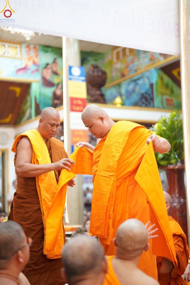 ภาพ No.94158:วัดพระธรรมกาย ร่วมบุญกฐินเวียดนาม เชื่อมสัมพันธไมตรี สร้างสามัคคีสงฆ์ วันที่ 12 พฤศจิกายน พ.ศ. 2566