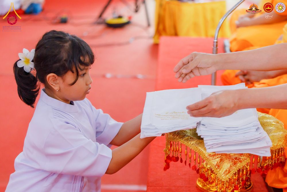 ภาพ No.284553:วันพุธที่ 17  ธันวาคม พ.ศ.2568  พิธีบวชอุบาสิกาแก้ว อินโดนีเซีย ณ ประเทศอินโดนีเซีย