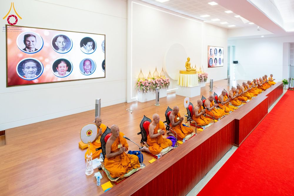 ภาพ No.149455:พิธีทักษิณานุปทานแด่บรรพชนตระกูลผ่องสวัสดิ์ และหมู่ญาติที่ล่วงลับไปแล้ว ประจำปี ครั้งที่ 19 วันพฤหัสบดีที่ 22 สิงหาคม พ.ศ. 2567 ณ พระมหาเจดีย์ทัตตชีโว ศูนย์อบรมเยาวชนกาญจนบุรี