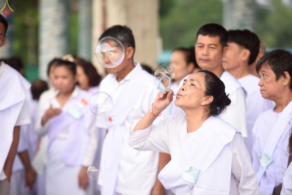 ภาพ No.249004:วันที่ 26-28 กันยายน พ.ศ. 2568 โครงการอบรมอุบาสกแก้ว อุบาสิกาแก้ว รุ่นที่ 3 ตัวแทนทอดกฐินสามัคคีทั่วไทย 30,000 วัด  ณ ศูนย์ปฏิบัติธรรมวิหารแดง อ.วิหารแดง จ.สระบุรี