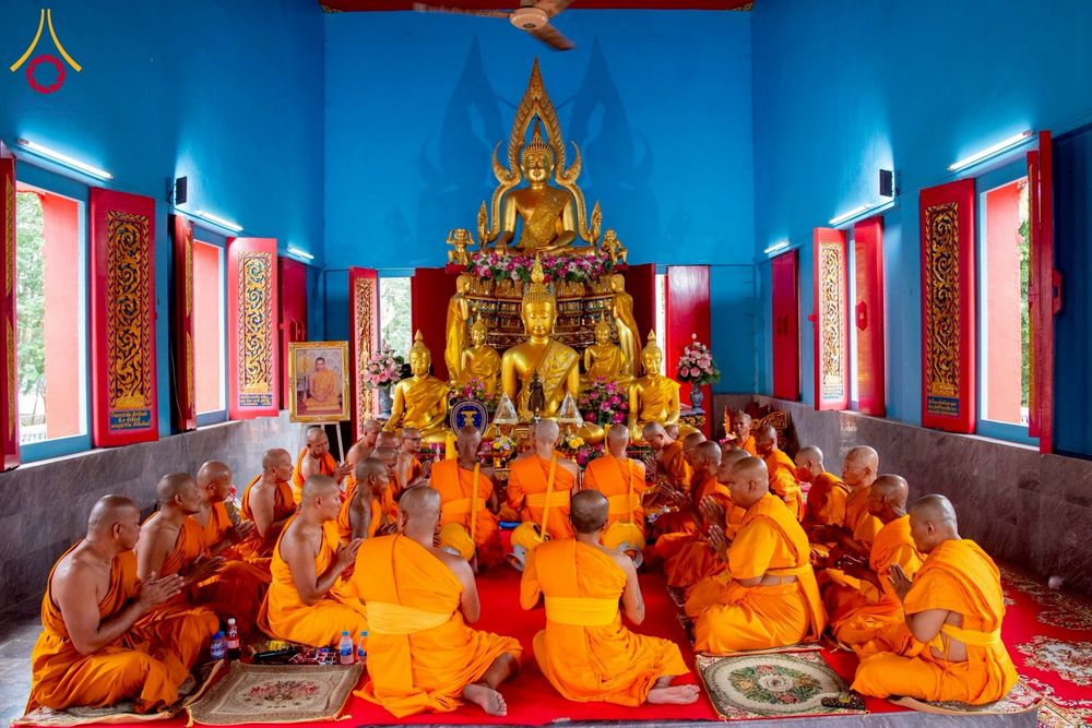 ภาพ No.276392:วันศุกร์ที่ 5 ธันวาคม 2568 (วันพ่อแห่งชาติ) พิธีบรรพชาอุปสมบทหมู่ธรรมทายาท จำนวน 14 รูป โครงการบรรพชาอุปสมบทหมู่ รุ่นบูชาธรรมมหาปูชนียาจารย์ ประจำปี 2568  ณ ศูนย์อบรมเยาวชนบางปะหัน จังหวัดพระนครศรีอยุธยา