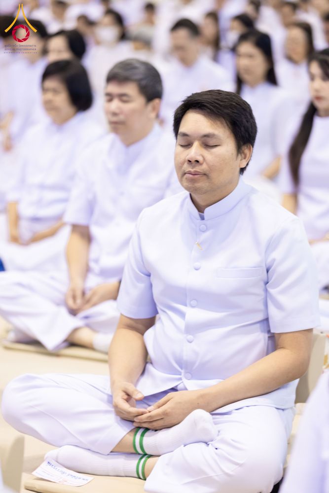 ภาพ No.287577:วันที่ 1 มกราคม พ.ศ. 2569 พิธีบูชาข้าวพระ ณ สภาธรรมกายสากล วัดพระธรรมกาย