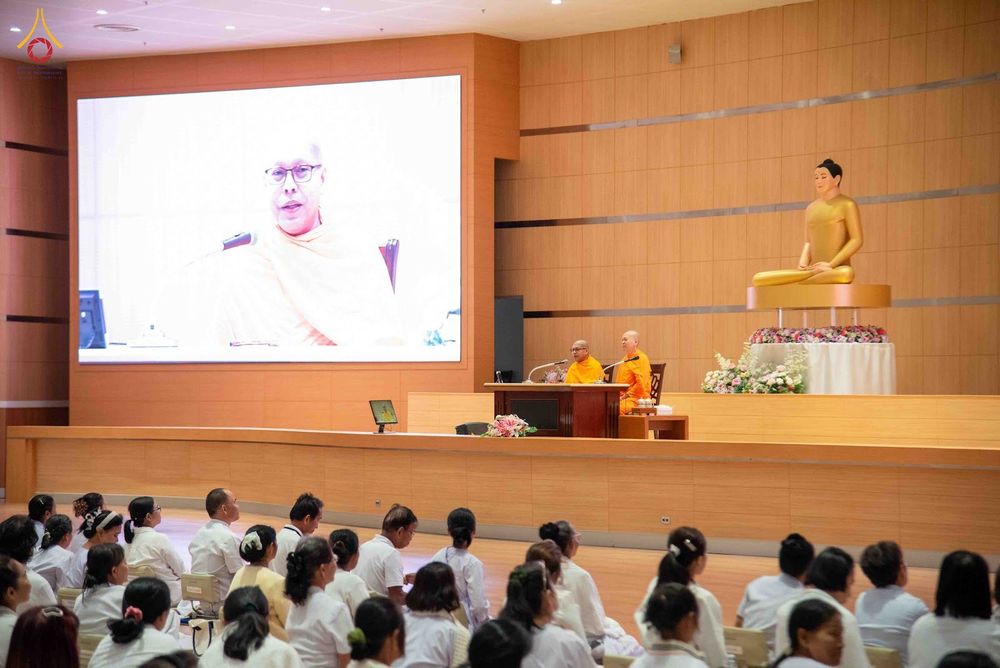 ภาพ No.344361:วันที่ 21-23 สิงหาคม พ.ศ. 2569 สัมมนารวมใจผู้นำบุญ บูชาธรรม 82 ปี หลวงพ่อธัมมชโย รุ่นที่ 1 กฐินสามัคคีทั่วไทย 30,000 วัด โครงการอุปสมบทบูชาธรรมมหาปูชนียาจารย์ 3,000 รูป  ณ ศูนย์ปฏิบัติธรรมเวิล์ดพีช วัลเล่ย์ จ.นครราชสีมา