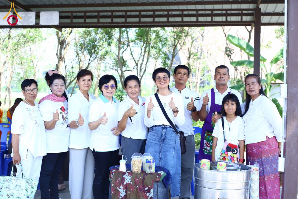 ภาพ No.320936:วันเสาร์ที่ 11 เมษายน พ.ศ.2569 พิธีตักบาตรฉลองสามเณรใหม่ ณ ศูนย์อบรมเยาวชนนครปฐม