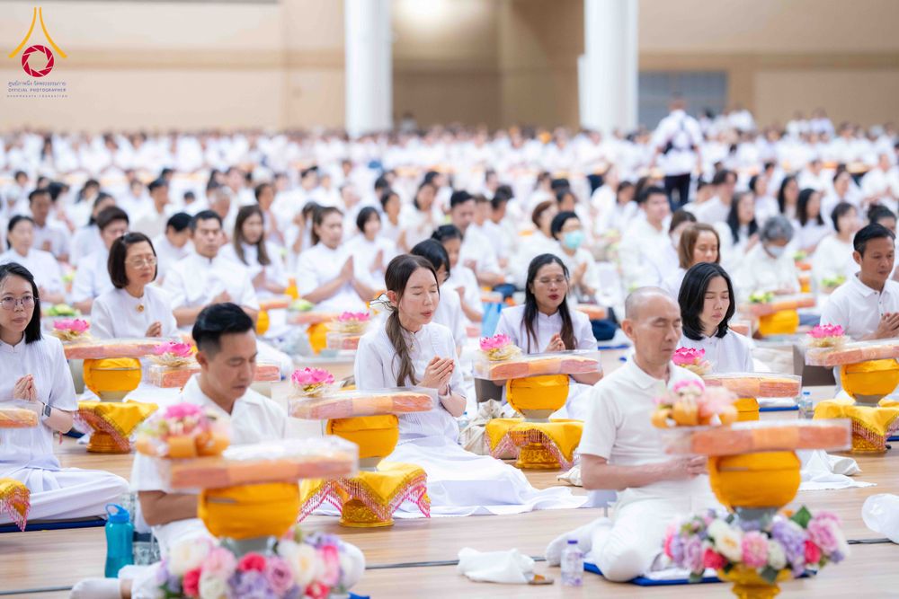 ภาพ No.313588:วันอาทิตย์ที่ 15 มีนาคม พ.ศ. 2569 พิธีร่วมบุญบรรพชาสามเณร 5000 รูป ณ ห้องแก้วสารพัดนึก 2 สภาธรรมกายสากล วัดพระธรรมกาย