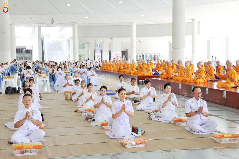 ภาพ No.317607:วันพฤหัสบดีที่ 2 เมษายน พ.ศ.2569 พิธีบุพเปตพลี ครั้งที่ 180 ณ หอฉันคุณยายอาจารย์ฯ วัดพระธรรมกาย