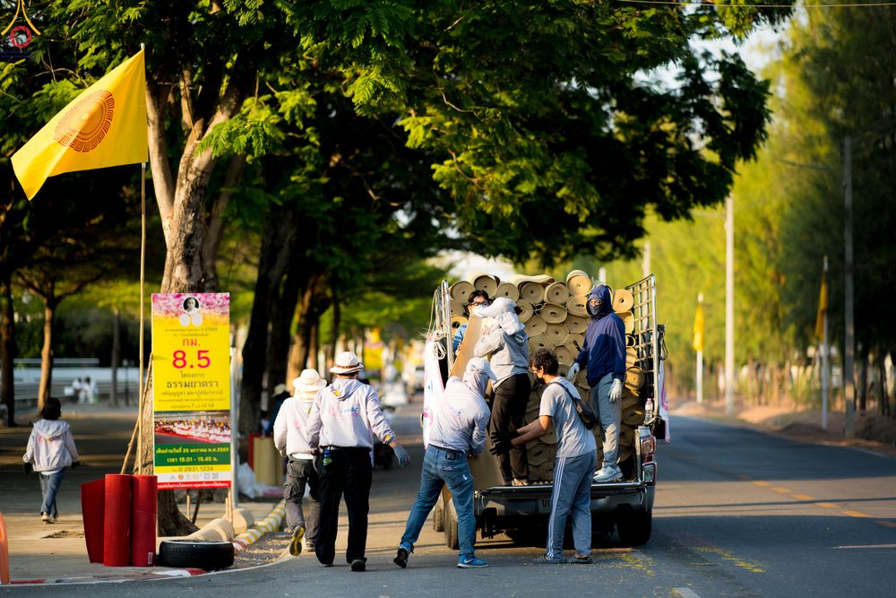 ภาพ No.306531:ภาพเบื้องหลังอาสาสมัครรวมใจ ชุดที่ 5 ในโครงการธรรมยาตรา กตัญญูบูชา มหาปูชนียาจารย์ พระมงคลเทพมุนี(สด จนฺทสโร) พระผู้ปราบมาร อนุสรณ์สถาน 7 แห่ง ปีที่ 14