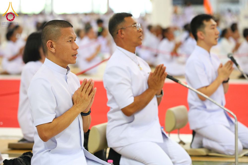 ภาพ No.308658:วันที่ 1 กุมภาพันธ์ พ.ศ. 2569 พิธีรับประกาศนียบัตร และพระของขวัญพระธรรมยาตรา ณ สภาธรรมกายสากล วัดพระธรรมกาย จ.ปทุมธานี