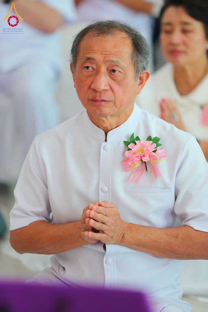 ภาพ No.291153:วันพุธที่ 7 มกราคม พ.ศ. 2569  พิธีบรรจุพระบรมสารีริกธาตุภายในพระเกตุองค์พระประธาน สมโภชพระประธาน พระธรรมกาย พิธีทอดผ้าป่า บุญแสงสว่าง ติดตั้งโซล่าเซล ณ ศูนย์ปฏิบัติธรรมพระมงคลเทพมุนี อ.สองพี่น้อง จ.สุพรรณบุรี