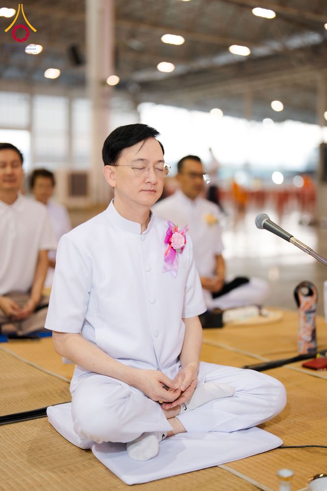 ภาพ No.305571:วันที่ 29 มกราคม พ.ศ. 2569 พิธีถวายภัตตาหารเป็นสังฆทาน แด่พระธรรมยาตรา ณ วัดพระธรรมกาย  จังหวัดปทุมธานี ในโครงการธรรมยาตรา กตัญญูบูชา มหาปูชนียาจารย์ พระมงคลเทพมุนี(สด จนฺทสโร) พระผู้ปราบมาร อนุสรณ์สถาน 7 แห่ง ปีที่ 14