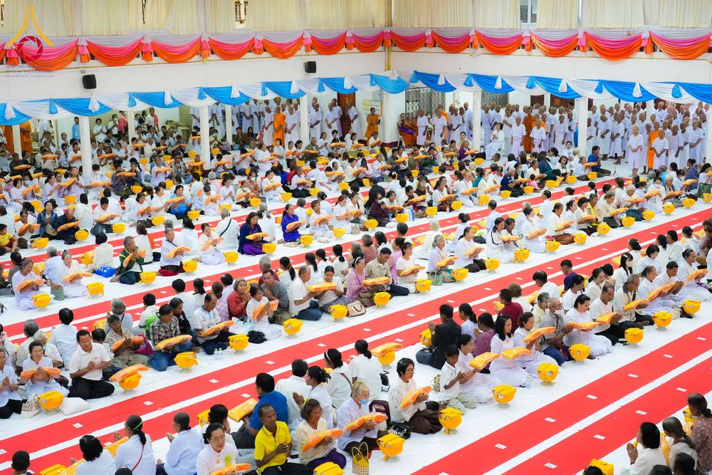 ภาพ No.281163:วันที่ 4 ธันวาคม พ.ศ. 2568 พิธีบรรพชาสามเณร ในโครงการบวชบูชาธรรมมหาปูชนียาจารย์  ณ วัดกลางพระอารามหลวง จังหวัดบุรีรัมย์