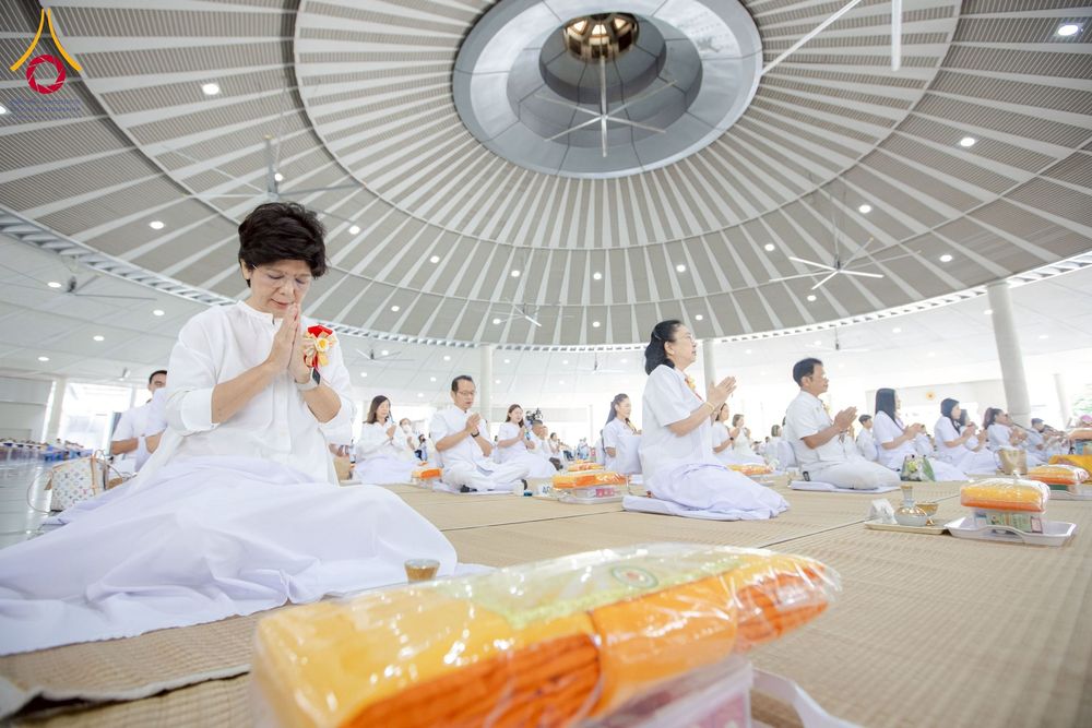 ภาพ No.265927:วันพุธที่ 5 พฤศจิกายน พ.ศ. 2568 (วันพระ ขึ้น 15 ค่ำ เดือน 12) พิธีบุพเปตพลี ครั้งที่ 172 ร่วมอุทิศบุญแด่หมู่ญาติที่ล่วงลับไปแล้ว และสืบทอดอายุพระพุทธศาสนา ณ หอฉันคุณยายอาจารย์ฯ วัดพระธรรมกาย