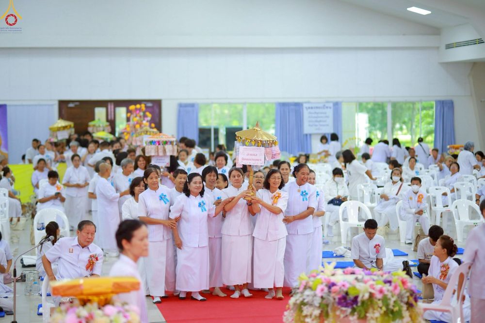 ภาพ No.261072:วันอังคารที่ 14 ตุลาคม พ.ศ. 2568 พิธีทอดกฐินสามัคคี "สร้างองค์พระเจดีย์เพื่อสร้างสันติภาพโลก" ขนาดหน้าตัก 10 เมตร ณ ศูนย์ปฏิบัติธรรมระยอง(บ้านช่องลม) ตำบลบางบุตร อำเภอบ้านค่าย จังหวัดระยอง