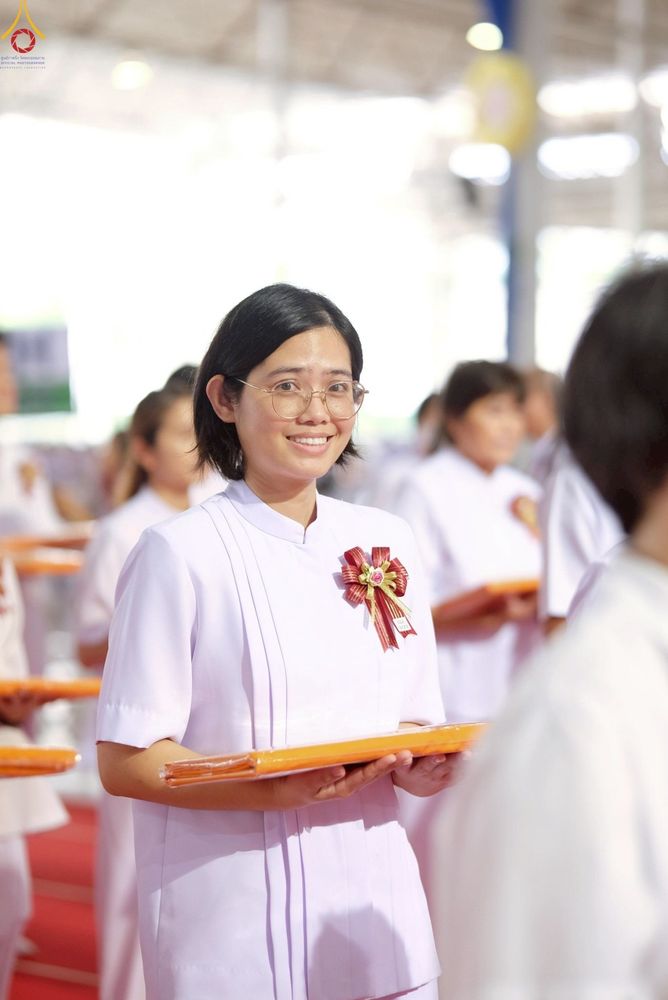 ภาพ No.251575:วันที่ 10 ตุลาคม พ.ศ. 2568 พิธีทอดผ้าป่าสมทบกฐินวัดพระธรรมกาย และสมทบกฐิน 30,000 กว่าวัดทั่วประเทศ ครั้งที่ 3 ณ สภาธรรมกายสากล วัดพระธรรมกาย