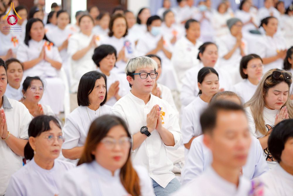 ภาพ No.274960:วันอาทิตย์ที่ 30 พฤศจิกายน พ.ศ. 2568 พิธีทอดผ้าป่า "สร้างองค์พระเจดีย์เพื่อสร้างสันติภาพโลก" ณ ศูนย์ปฏิบัติธรรมระยอง (บ้านช่องลม)