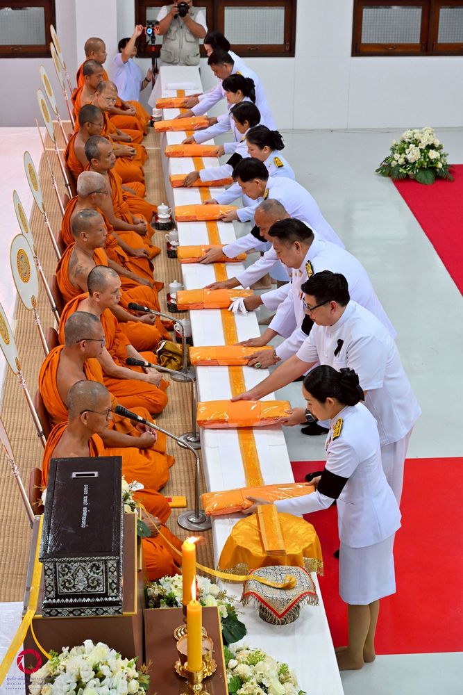 ภาพ No.262496:วันที่ 30 ตุลาคม พ.ศ. 2568 พสกนิกรอำเภอคลองหลวง จัดพิธีบำเพ็ญกุศลสัตตมวาร ถวายพระราชกุศลแด่สมเด็จพระพันปีหลวง ณ วัดพระธรรมกาย