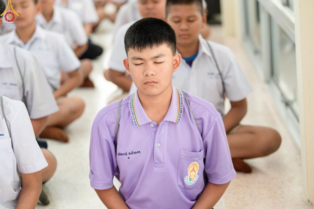 ภาพ No.187523:งานรวมพลังเด็กดี V-Star ผู้นำฟื้นฟูศีลธรรมโลก  ณ ธุดงคสถานร้อยเอ็ด อ.เชียงขวัญ จ.ร้อยเอ็ด วันจันทร์ที่ 16 ธันวาคม พ.ศ. 2567