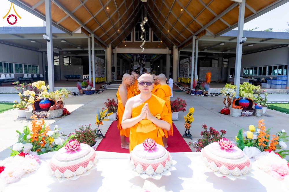 ภาพ No.315718:วันอาทิตย์ ที่ 22 มีนาคม พ.ศ. 2569 พิธีทอดผ้าป่าฉลองพระประธาน พิธีประดิษฐานพระบรมสารีริกธาตุในองค์พระประธาน พิธีจารึกชื่อบรรจุในแผ่นฌาน ณ ศูนย์ปฏิบัติธรรมสมุทรปราการ (บางบ่อ)