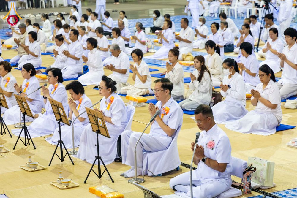 ภาพ No.306951:วันที่ 31 มกราคม พ.ศ. 2569 พิธีถวายภัตตาหารเป็นสังฆทาน แด่พระธรรมยาตรา ณ วัดพระธรรมกาย  จังหวัดปทุมธานี ในโครงการธรรมยาตรา กตัญญูบูชา มหาปูชนียาจารย์ พระมงคลเทพมุนี(สด จนฺทสโร) พระผู้ปราบมาร อนุสรณ์สถาน 7 แห่ง ปีที่ 14