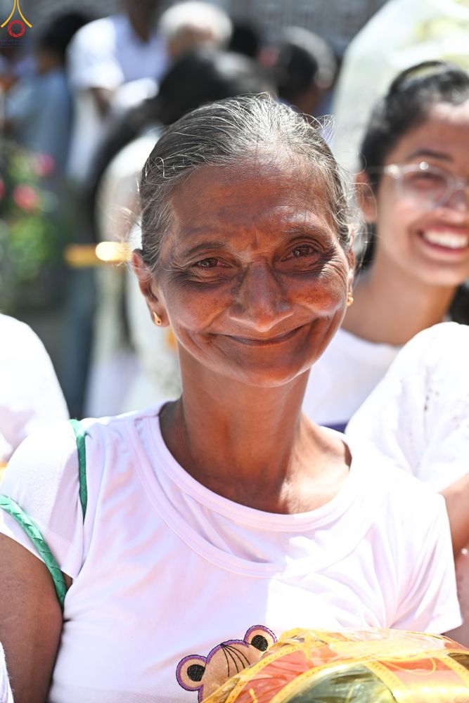 ภาพ No.278733:วันที่ 30 ตุลาคม 2568  กฐินสมทบวัดต่างประเทศ โดยคณะศิษยานุศิษย์  บูชาธรรม 81 ปี หลวงพ่อธัมมชโย  ณ วัดศรีโพธินันทะ ประเทศศรีลังกา